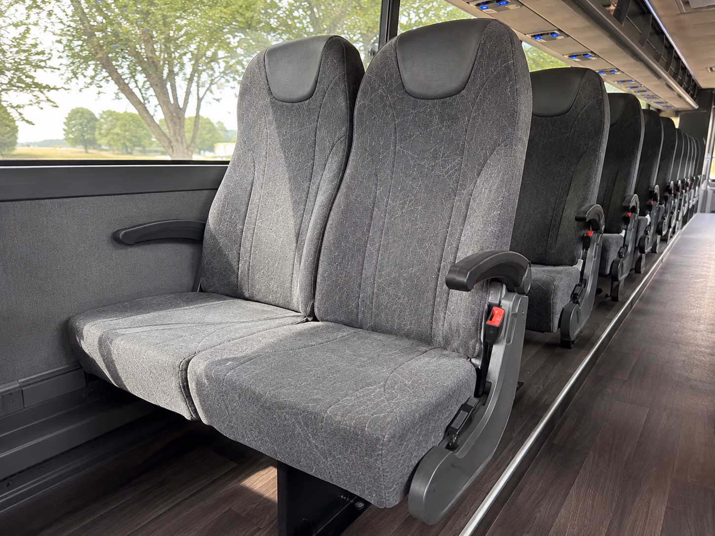 compare bus rentals in folsom with one online quote